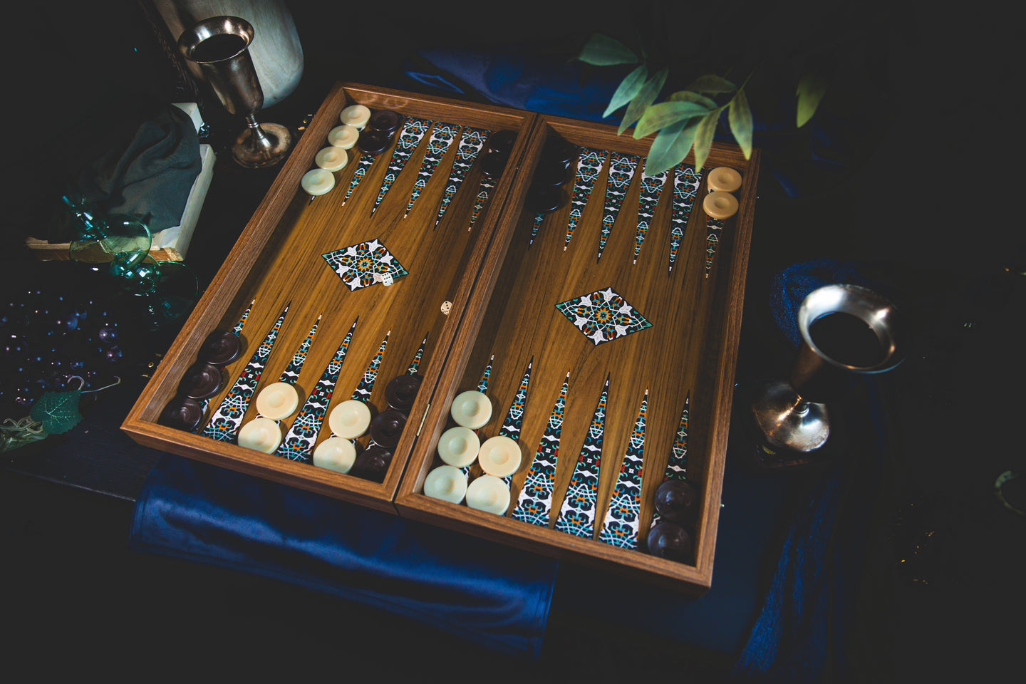 Backgammons, SANAM collection